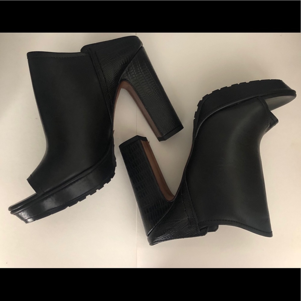 🔥DONALD J PLINER - [Jena] Black Pumps 💁‍♀️